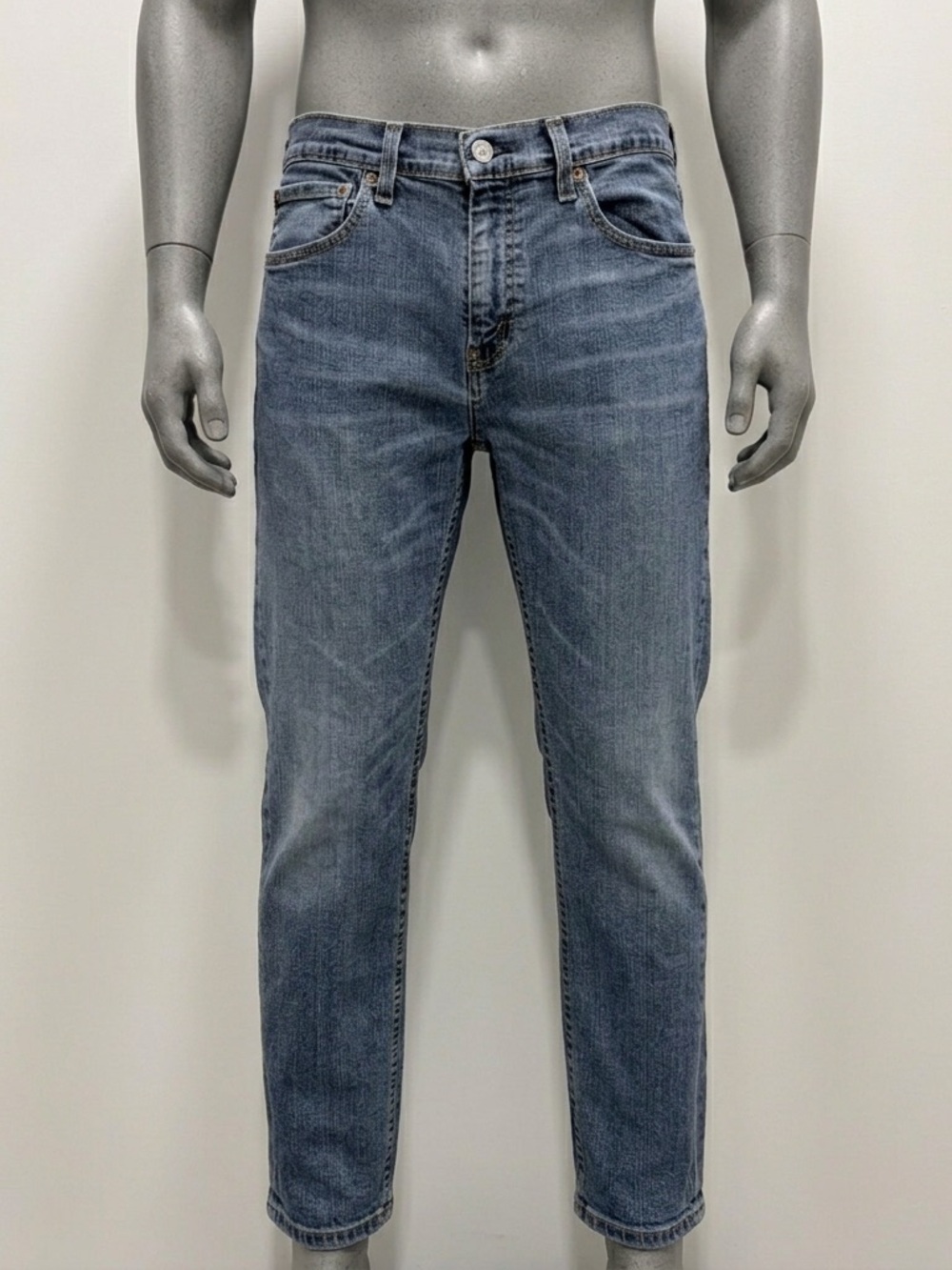 Levi's 559 Relaxed Straight Jeans Men's 32x30 Medium Blue Wash Cotton Denim